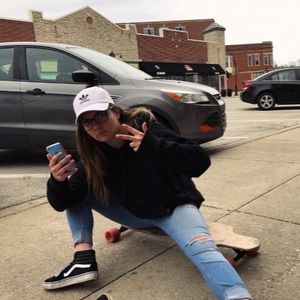 Meet your Posher, Jessica